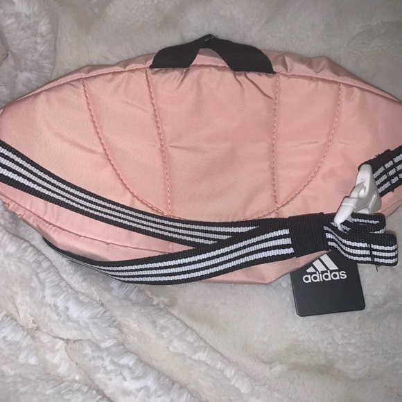 Adidas waist pack NWT - Picture 4 of 10